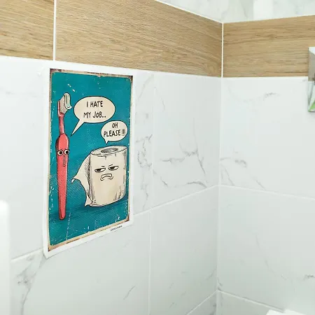 Stylish 2br With Underground Parking, By Flat Manаger דירה *