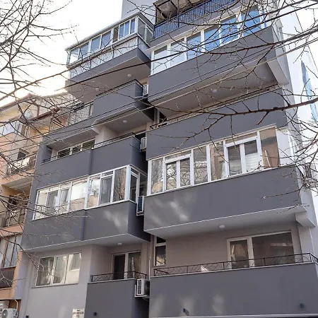 Stylish 2br With Underground Parking, By Flat Manаger Daire Varna