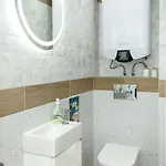 Stylish 2br With Underground Parking, By Flat Manаger Apartment Warna