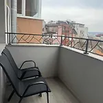 Stylish 2br With Underground Parking, By Flat Manаger