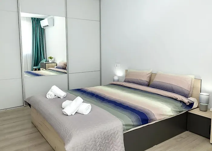 Stylish 2br With Underground Parking, By Flat Manаger Апартаменты Варна